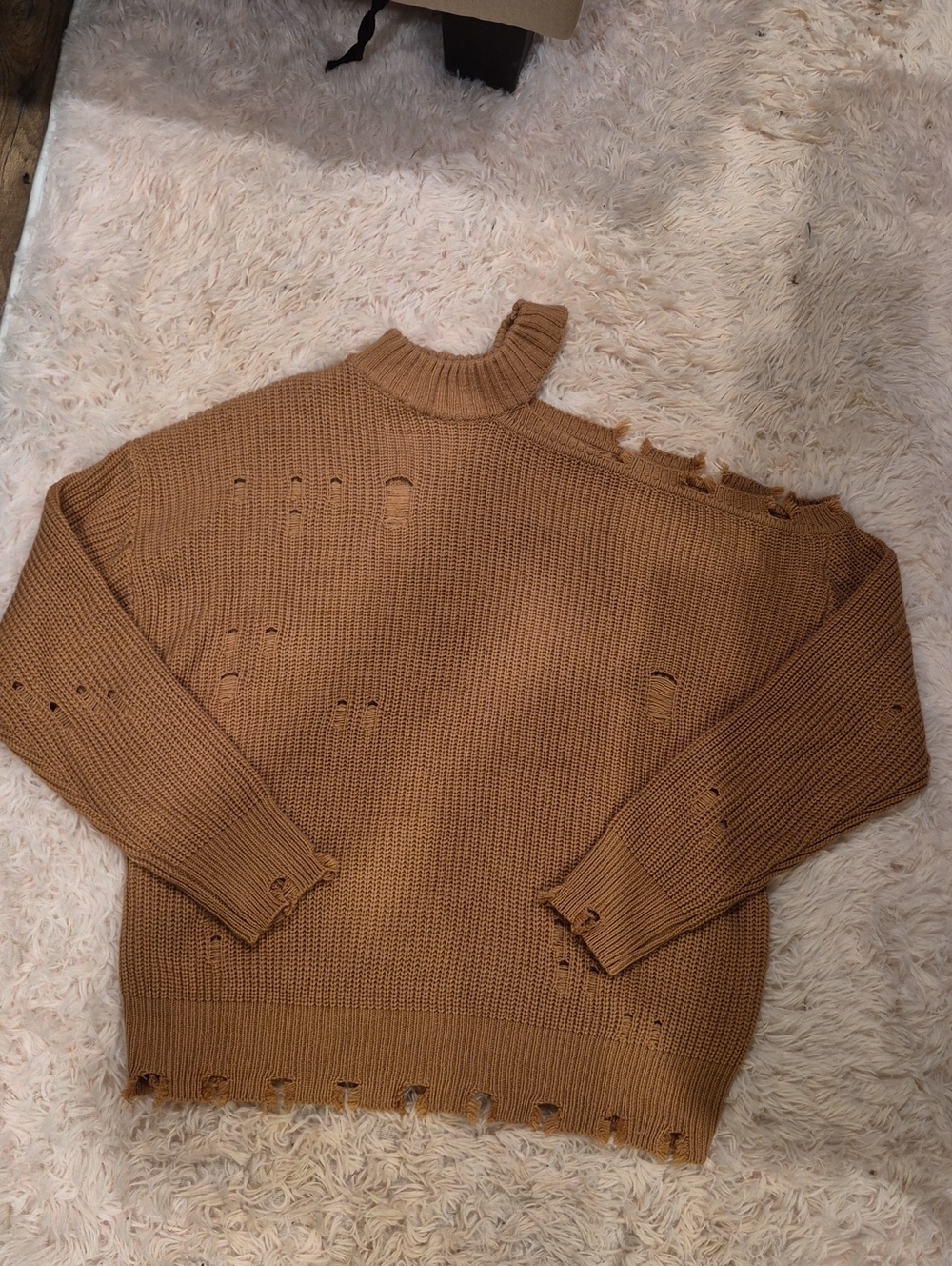 Daytrip Distressed Turtleneck Sweater - Tan Brown
